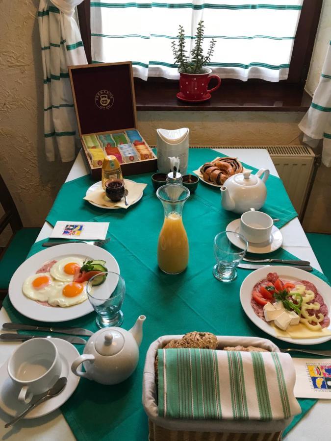 Nyerges Vendegfogado Bed and Breakfast Hegykő Buitenkant foto